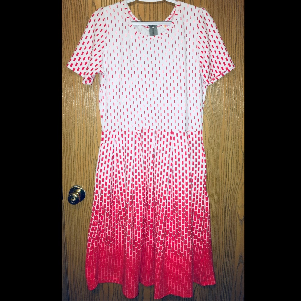 Like New LulaRoe Amelia Pocket Dress XL Stretchy!